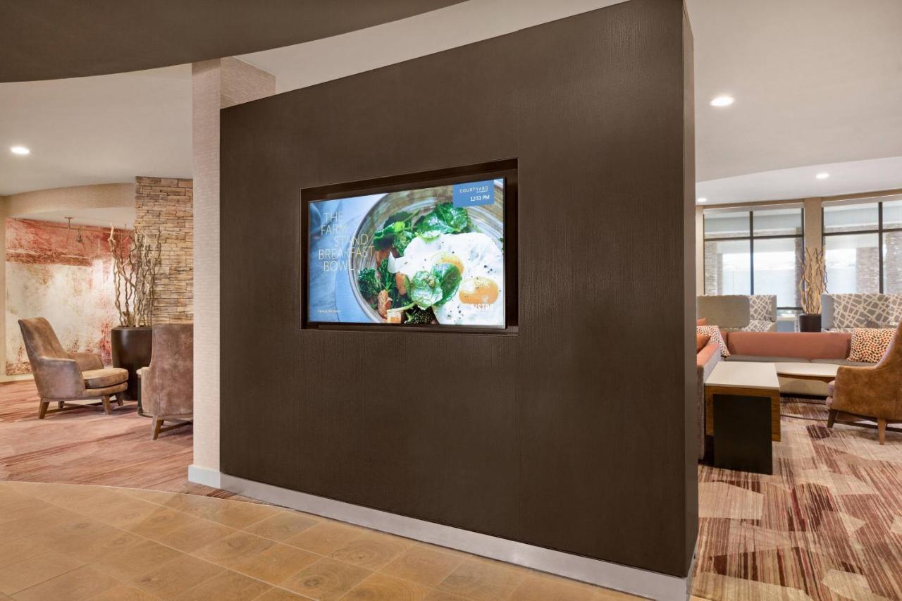 Отель Courtyard By Marriott Sacramento Фолсом Экстерьер фото