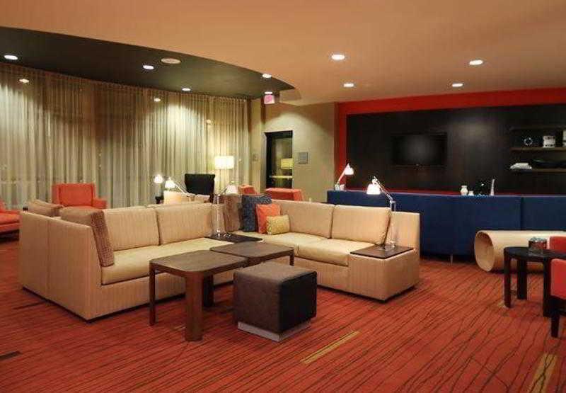Отель Courtyard By Marriott Sacramento Фолсом Экстерьер фото